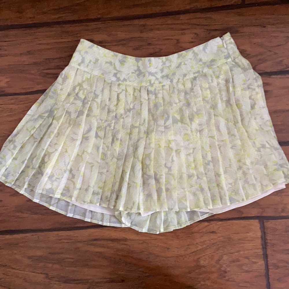 Urban Outfitters Floral Skort 4